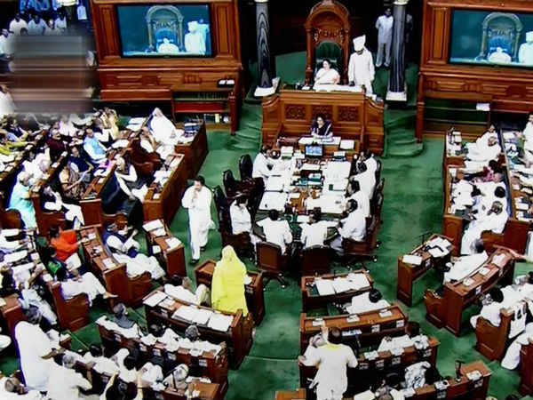 323 பேர் ஆதரவு