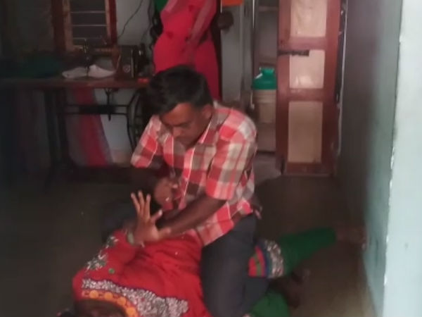 A man thrash his wife with his lover near Dindigul A man thrash his wife with his lover near Dindigul