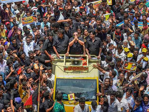 அமைதியானார் அழகிரி