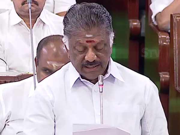 ஜெயலலிதா அன்பு
