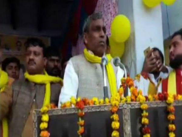 Burn politician who tries to create hindu,muslim violence,says uttarpradesh minister rajbhar Burn politician who tries to create hindu,muslim violence,says uttarpradesh minister rajbhar