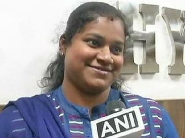 போலீஸ் கமிஷனர் பாராட்டு