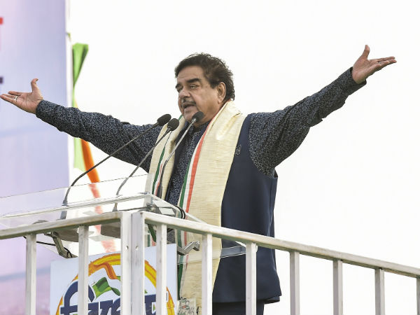 பாராட்டு