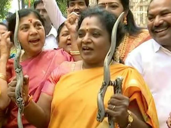 வாள்சண்டை, மான்கொம்பு