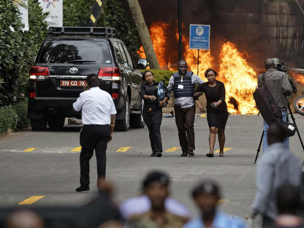 21 people were killed in an attack by militants in a star hotel in Kenya 21 people were killed in an attack by militants in a star hotel in Kenya