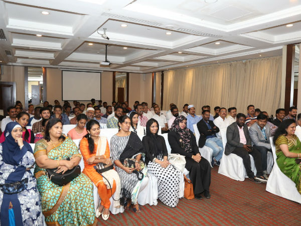 UAE DMK all sent to welcome Rahul Gandhi in Dubai UAE DMK all sent to welcome Rahul Gandhi in Dubai