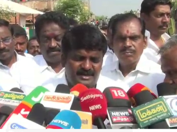 வீரர்களுக்கு காப்பீடு