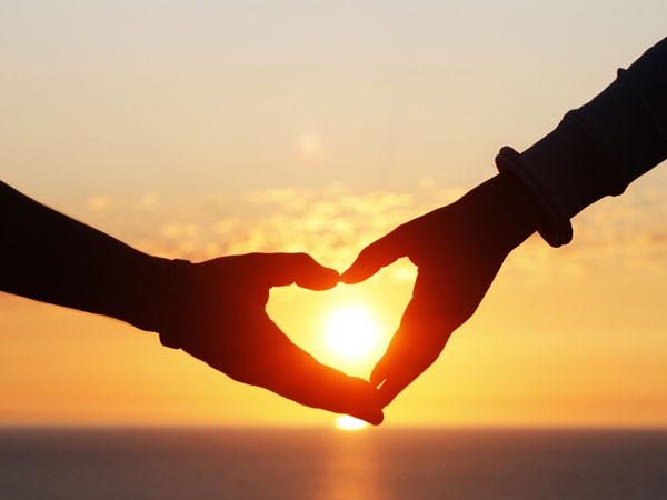 Special article on Valentines day by Latha Saravanan Special article on Valentines day by Latha Saravanan