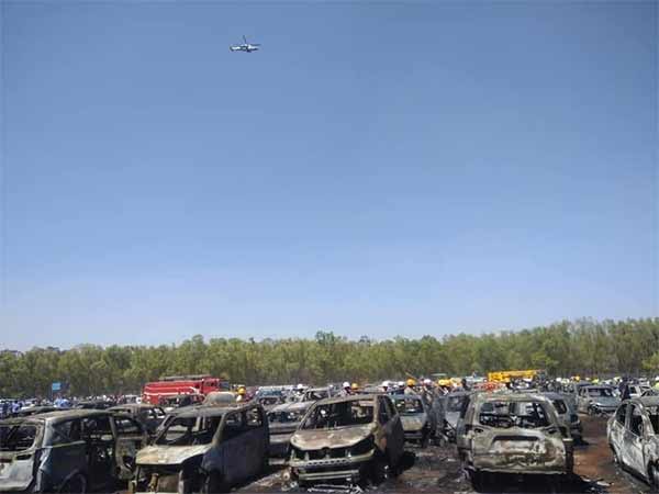 Bengaluru Aero India 2019: Fire breaks out at car parking area Bengaluru Aero India 2019: Fire breaks out at car parking area