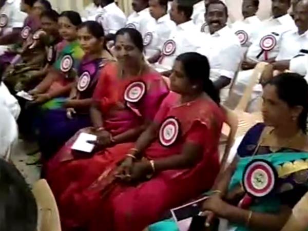 மாவட்டச் செயலாளர்கள் கூட்டம்