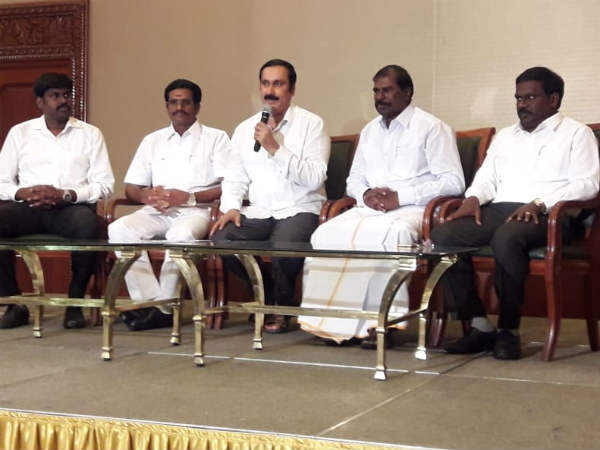 ஒருமையில் பேசிய அன்புமணி