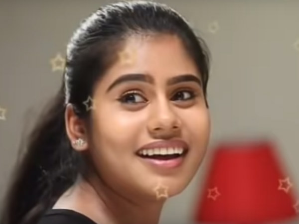 எதையும் வச்சுக்கலை