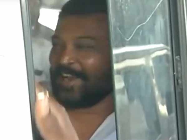 உடல்பாகங்கள்