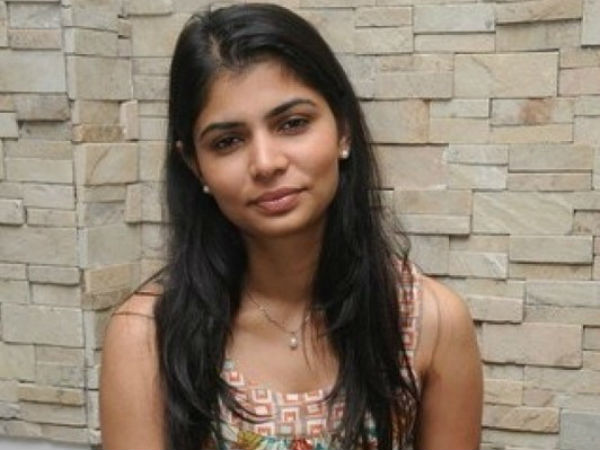 புகழ்ந்தால் ஆதரவு