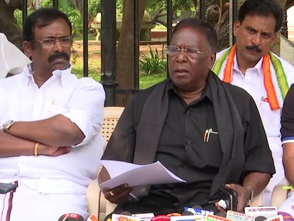 cm narayanasamy press meet regarding kiranbedi cycling cm narayanasamy press meet regarding kiranbedi cycling