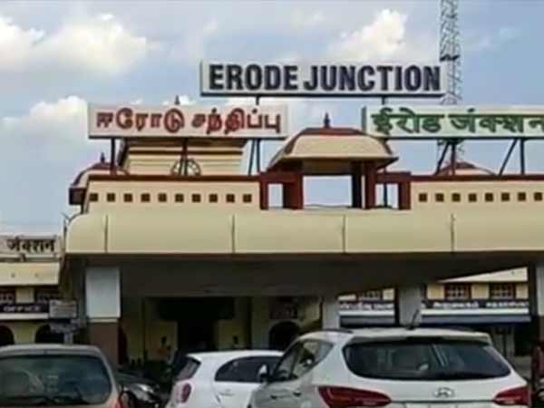 2 கட்சிகள் குறி