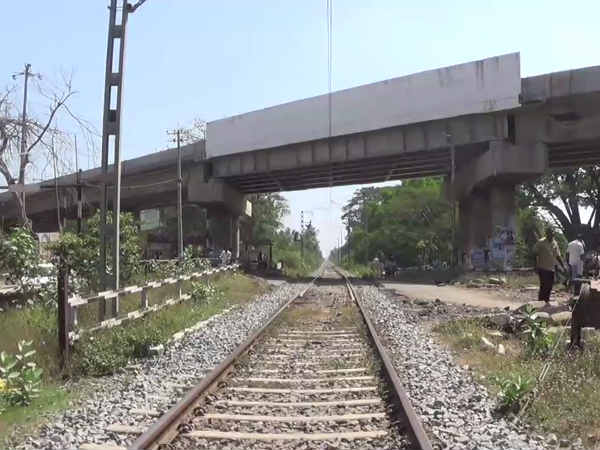 flyover bridge work incomplete people protest flyover bridge work incomplete people protest