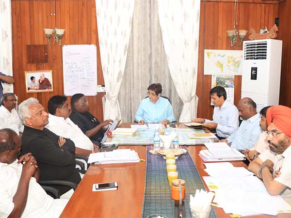 cm press meet regarding attend kiranbedi meeting cm press meet regarding attend kiranbedi meeting