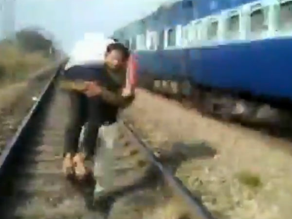 நன்றாக இருக்கிறார்