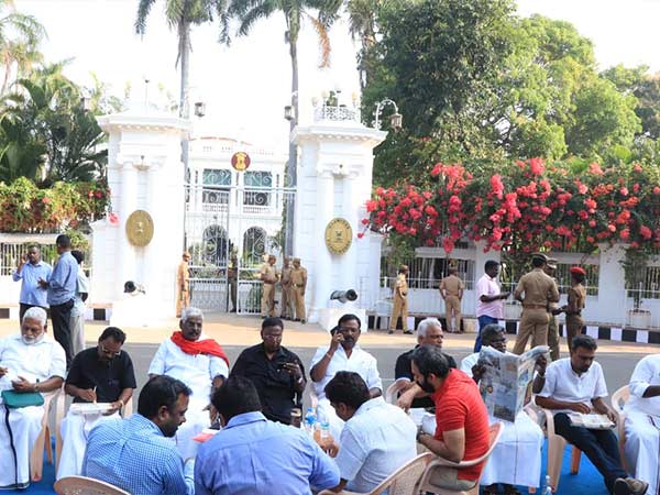 Narayanasamy sit in agitation near Raj Nivas Narayanasamy sit in agitation near Raj Nivas
