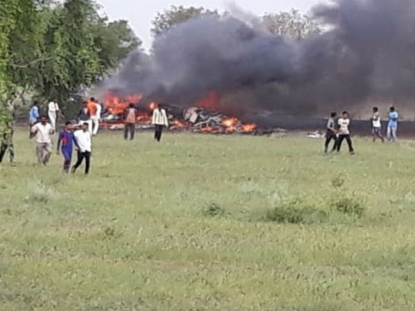 IAFs MiG-27 fighter jet crashes in Rajasthan IAFs MiG-27 fighter jet crashes in Rajasthan
