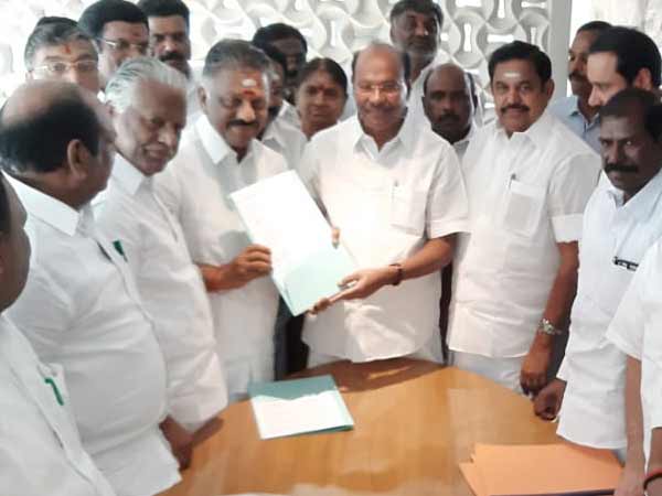 பாமகவின் ஸ்பான்சர் அதிமுக