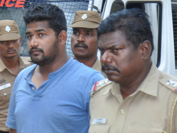 மர்மகும்பல்