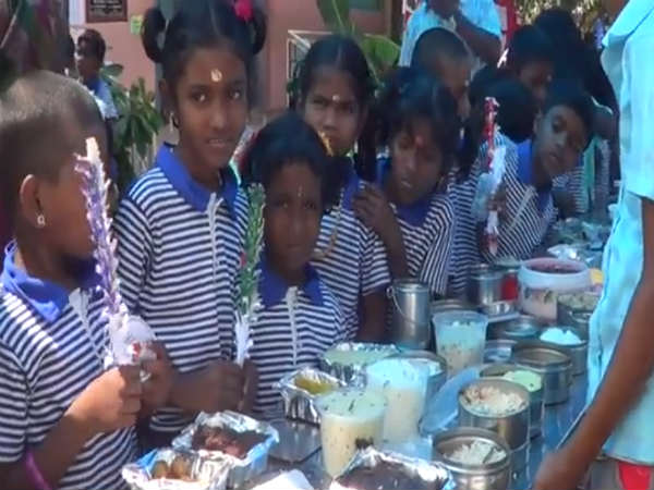 Food festival was held at Government Middle School near Srivilliputhur. Food festival was held at Government Middle School near Srivilliputhur.