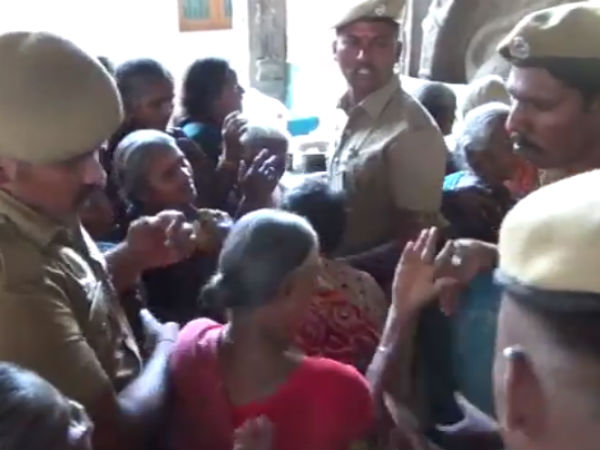 elderly woman faints in govt function elderly woman faints in govt function