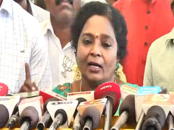 மகிழ்ச்சியில் மக்கள்