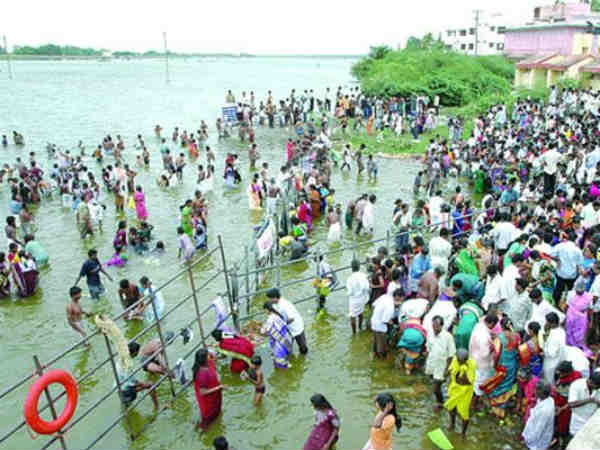 Thai Amavasai Pathiradepam in Nellaiyappar Temple Thai Amavasai Pathiradepam in Nellaiyappar Temple