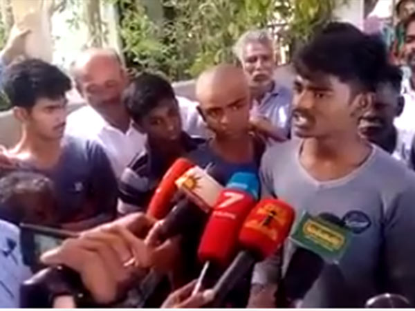 ரத்தம் வழிய விழுந்தாரு