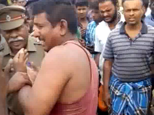 மடக்க பிடித்தனர்