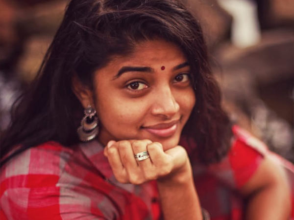 தமிழ் மகளுக்கு விருது கிடைக்காதா என்ன