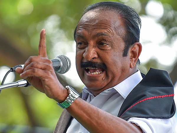 மதுரையில் கருப்பு பலூன்