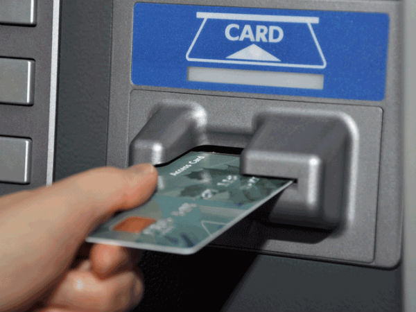 ATM machine robbery with Rs.30 lakh in Delhi ATM machine robbery with Rs.30 lakh in Delhi