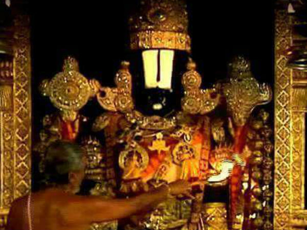குத்து விளக்கு வழிபாடு