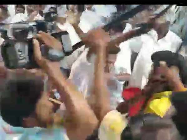 வாக்குவாதம்