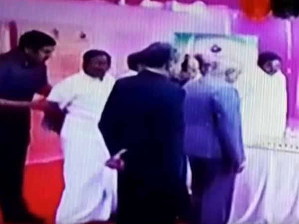 Dhalavai Sundaram evicted from PM Modis stage Dhalavai Sundaram evicted from PM Modis stage