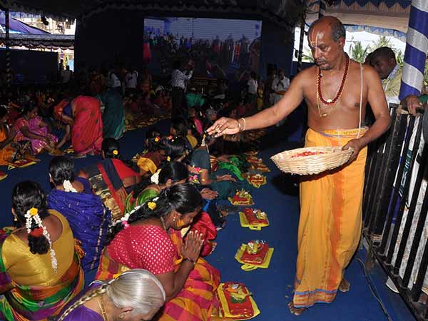 ஆயிரம் தவில் நாதஸ்வர கலைஞர்கள்