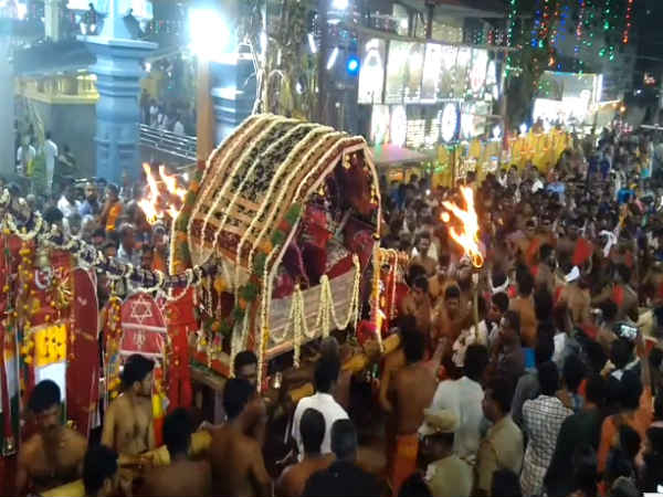 mandaikadu bhagavathi amman temple masikodai festival over mandaikadu bhagavathi amman temple masikodai festival over