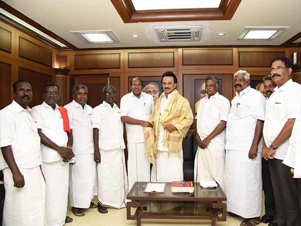 Indian Communist Party candidates met MK Stalin Indian Communist Party candidates met MK Stalin