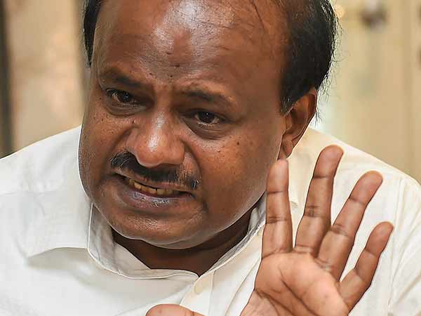 குமாரசாமி மகன் போட்டி