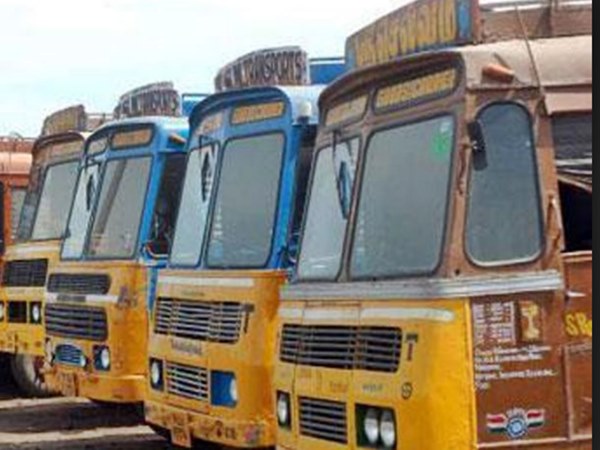 லாரி ஓட்டுநர்