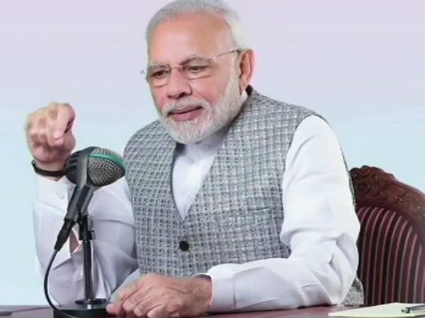 Modi today interact with security guards Modi today interact with security guards