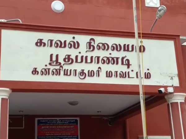 5 ஆசிரியைகள்