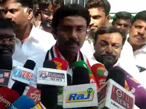 தினகரன்