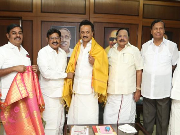 பெரம்பலூரா மனசா