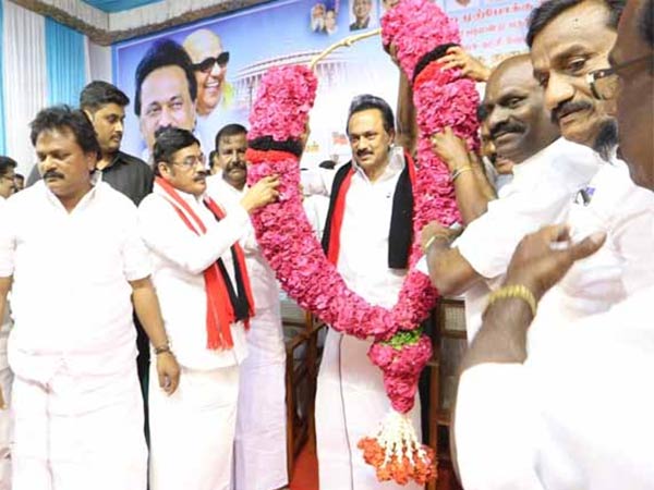 மாயை