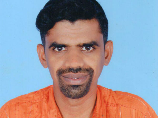 Karur man helps School Students Karur man helps School Students